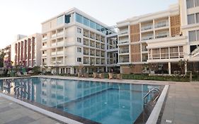 Antique Regency !! Luxurious Hotel In Digha !!